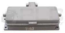 NEW THOMAS  BETTS PB424 CONNECTOR PANEL MOUNT BASE READ 
