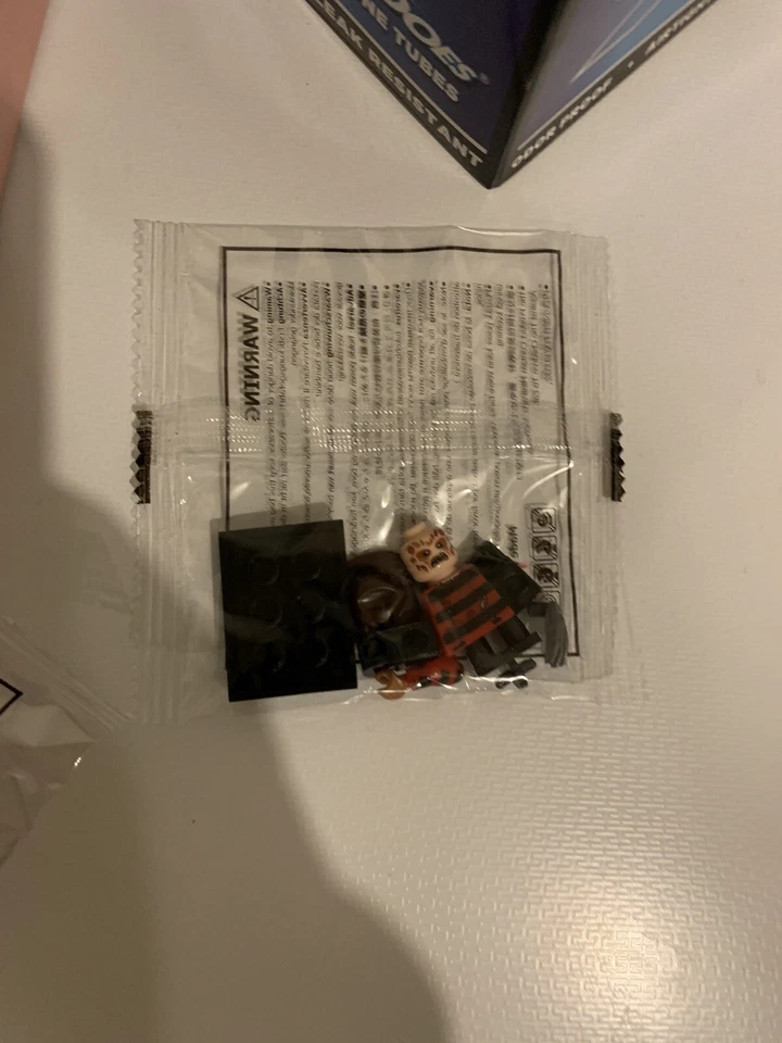 Cool Bundle Lot Mini Cell Phone Hammer Graft Grinder Raw Mask Boveda Cvault - Image 3 of 4