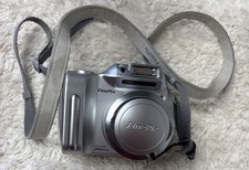 Fujifilm FinePix 2800 Zoom Digital Camera 2.0 MP 6x Optical Zoom Untested