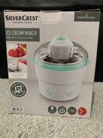 Silvercrest Ice Cream Maker • Mint Green