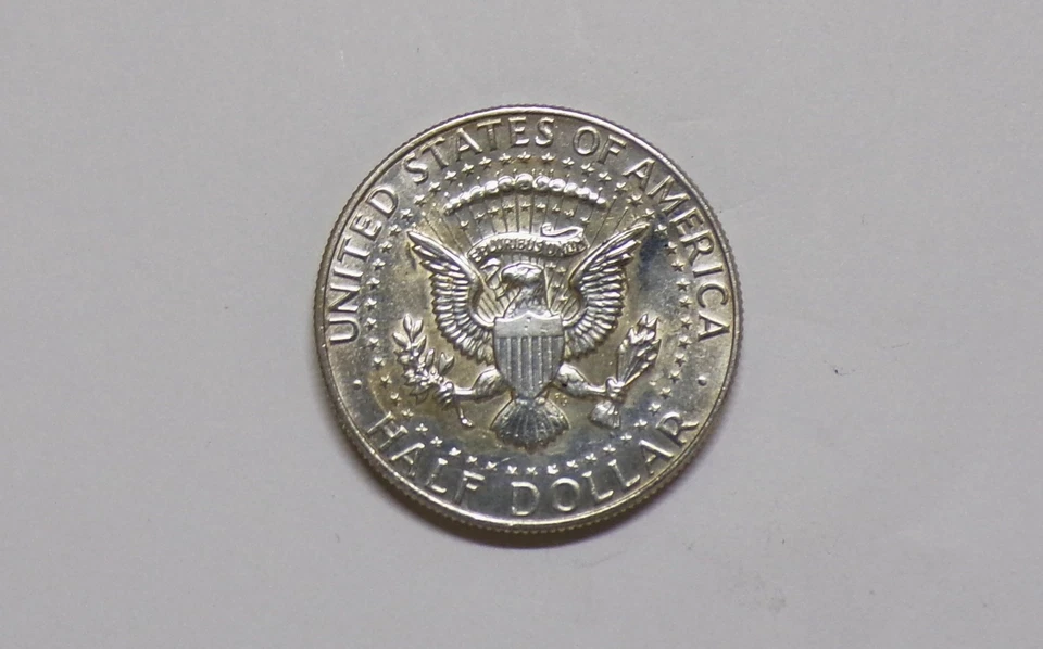MEZZO DOLLARO KENNEDY 1964 ARGENTO 900.  STATI UNITI AMERICA. - Immagine 2 di 4