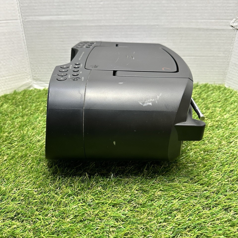 Sony Personal Audio System ZS-S3iPN iPhone Dock CD Player AM/FM Radio ...