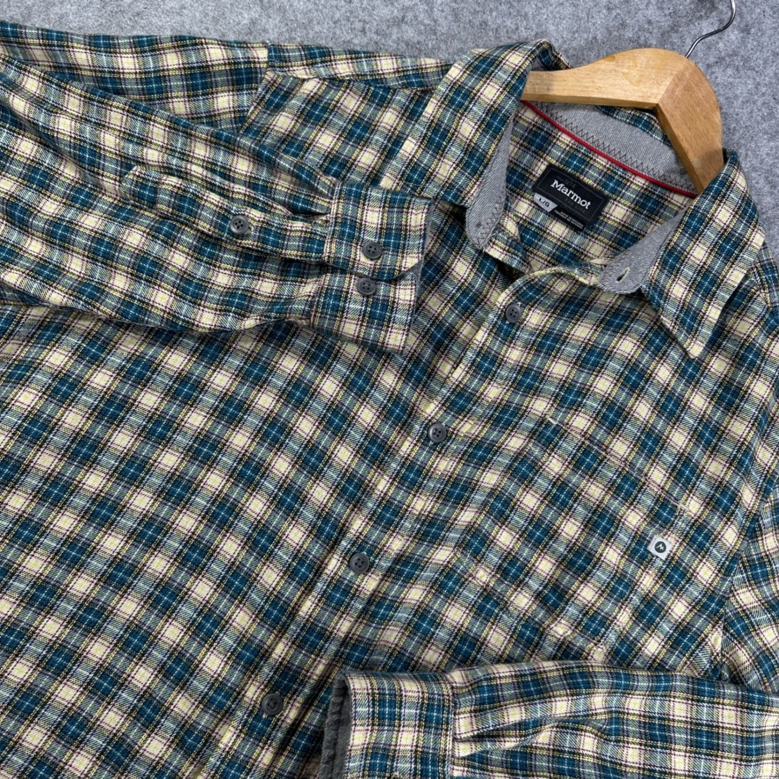 Marmot Flannel Shirt Mens Large Plaid Button Up Outdoor Hiking Camping
Opens in a new window or tab