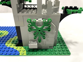 LEGO 6071 Forestmen's Crossing 100% Complete, no manual or box - VTG 1990