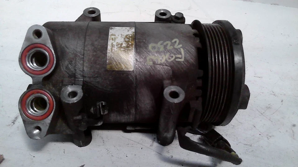 1439594 Compressore a/c  FORD FOCUS (CAP) 1.6 TDCi (66Kw) Ber. 5p/d/1560cc - Immagine 2 di 4