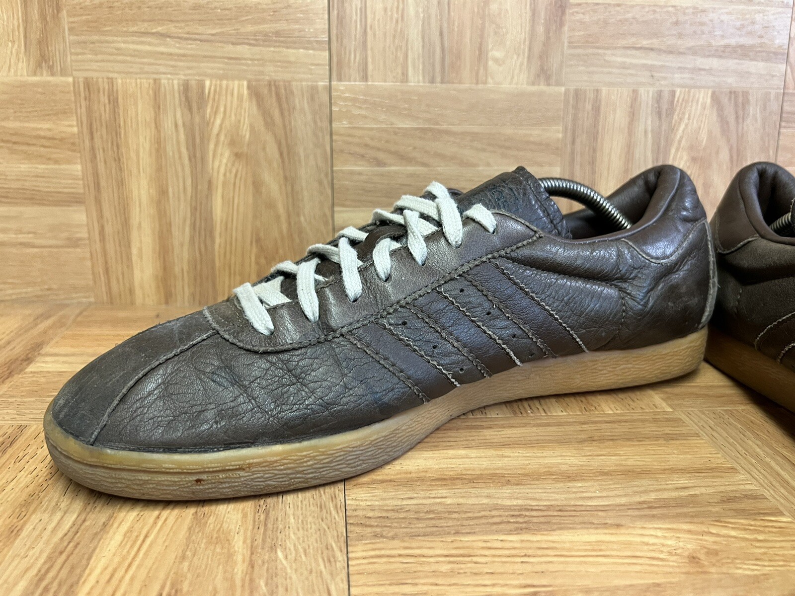 adidas/TOBACCO