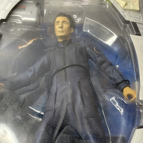 LT MALCOLM REED STAR TREK ENTERPRISE BROKEN BOW FIGURE ART ASYLUM! #85200 - Picture 17 of 17