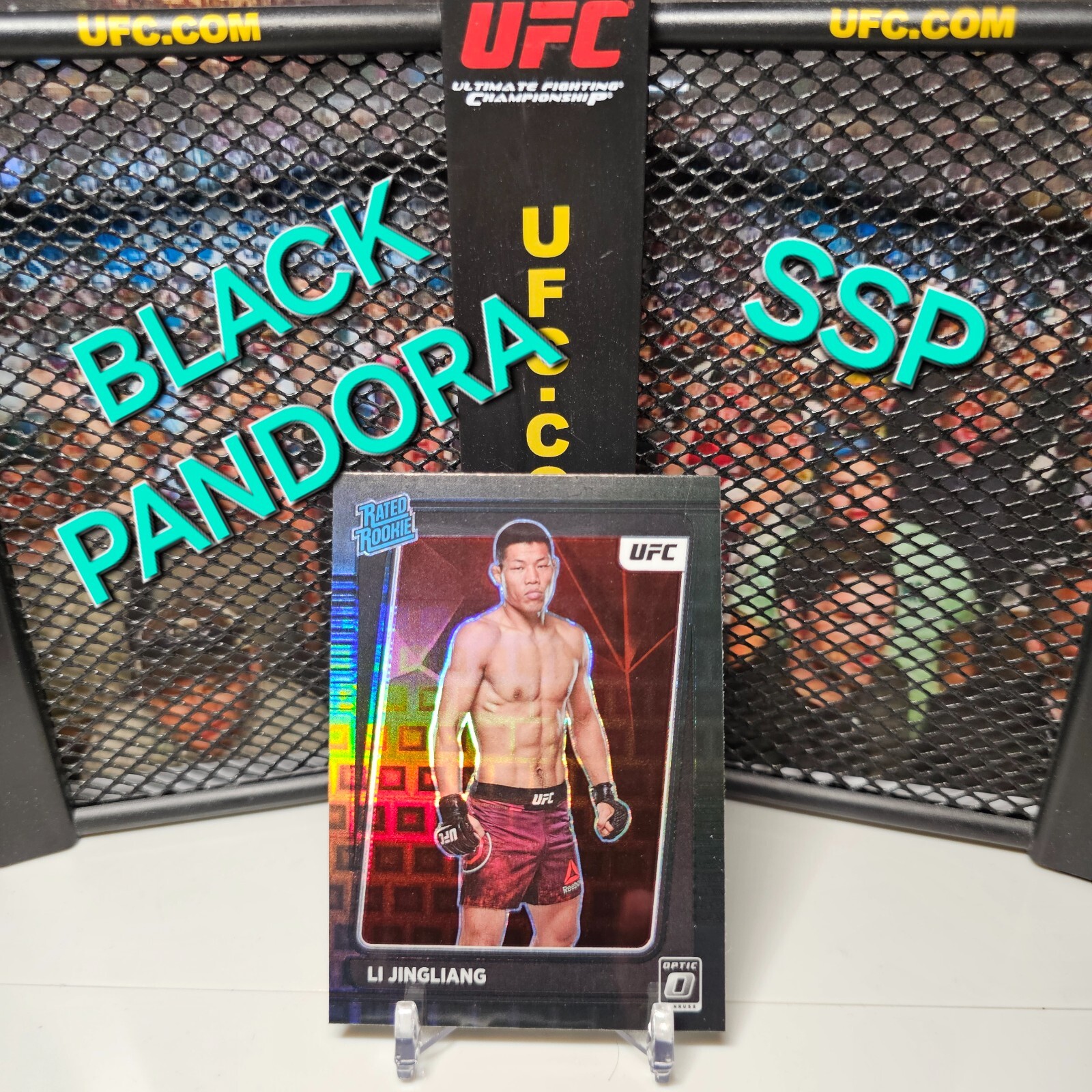 2022 Donruss OPTIC Black PANDORA SSP Li Jingliang No. 113 CASE HIT UFC PANINI!!