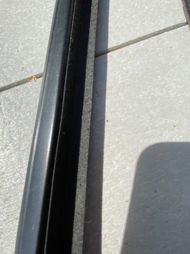 Window Trim RIGHT DOOR Bottom Saab 900 2-Door 1983-1993 BLACK - Picture 6 of 23