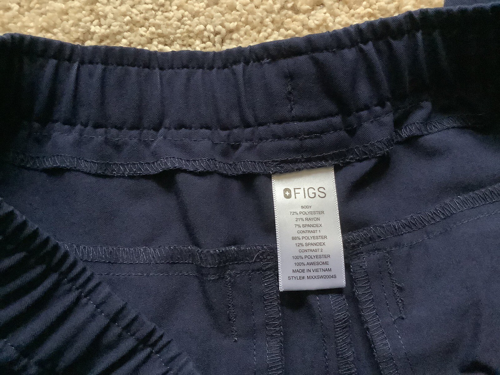 Men’s FIGS Jogger Scrubs, Technical Collection, Size Small, Navy Blue
