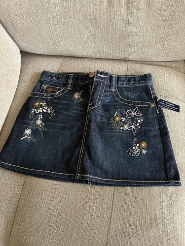New Gap Girl Embroidered Sequin Dark Denim Skirt, in Size 16 Regular. - Picture 3 of 4