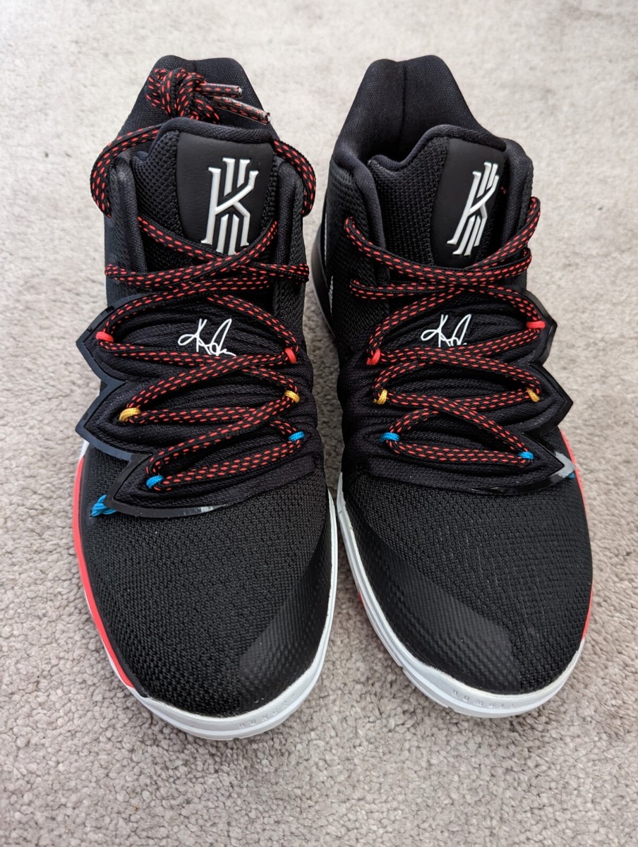 friends edition kyries