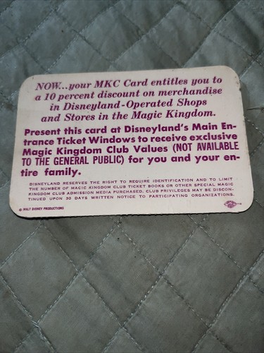 DISNEYLAND 1967 MAGIC KINGDOM CLUB Membresía TARJETA MKC 10 % Títulos de Descuento - Imagen 2 de 3