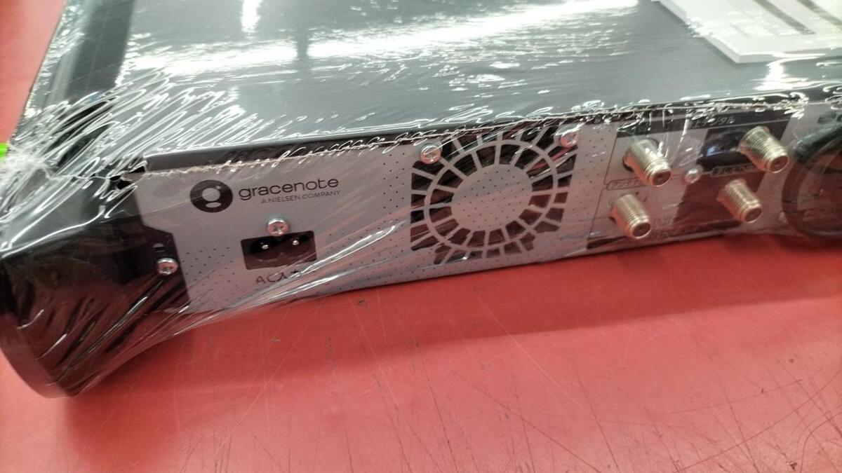 Panasonic DMR-4CS100 Blu-ray Recorder 1TB Good Condition Panasonic DMR-4CS100 Blu-ray Recorder 1TB Good Condition