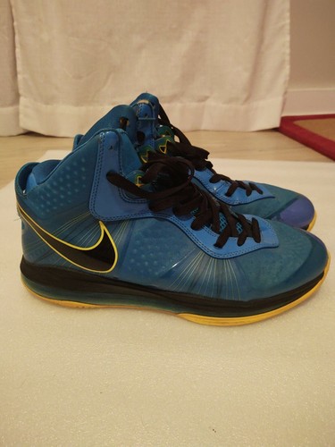 nike lebron 8 entourage