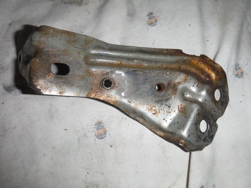 HONDA CRX FRONT SLIDER BRACKET N/S (L SEITE)