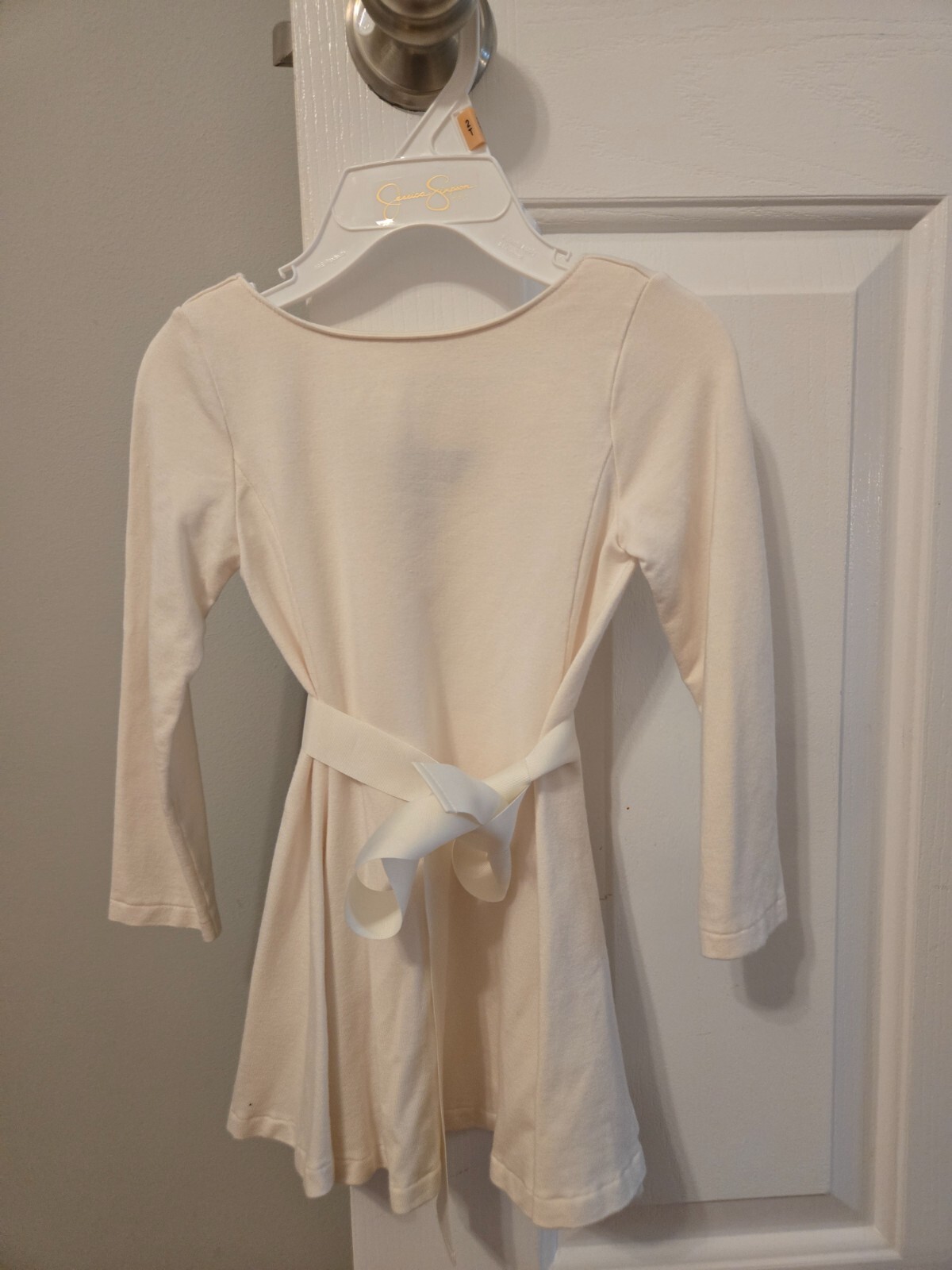 Picture 1 of 5