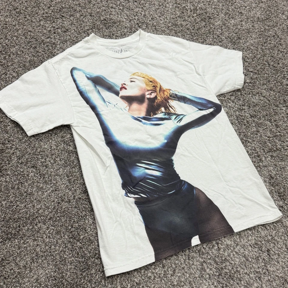 Y2K Madonna Band Tee The Celebration Tour Concert TShirt White Mens M 18x26 - Image 2 of 4
