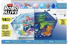 Zuru Robo Alive Light Up Aquarium Set with 18 Pieces Glow in the Dark Fish NEW
