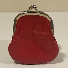 Genuine Red Leather Kiss Lock Coin Purse 1950's Made in Italy 2 Compartments VTG