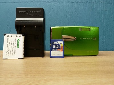 Fujifilm FinePix Z20fd Green Digital Camera w/SD Card/Battery/Charger WORKS!