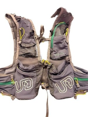 Ultimate Direction Jurek FKT Vest Hydration Pack