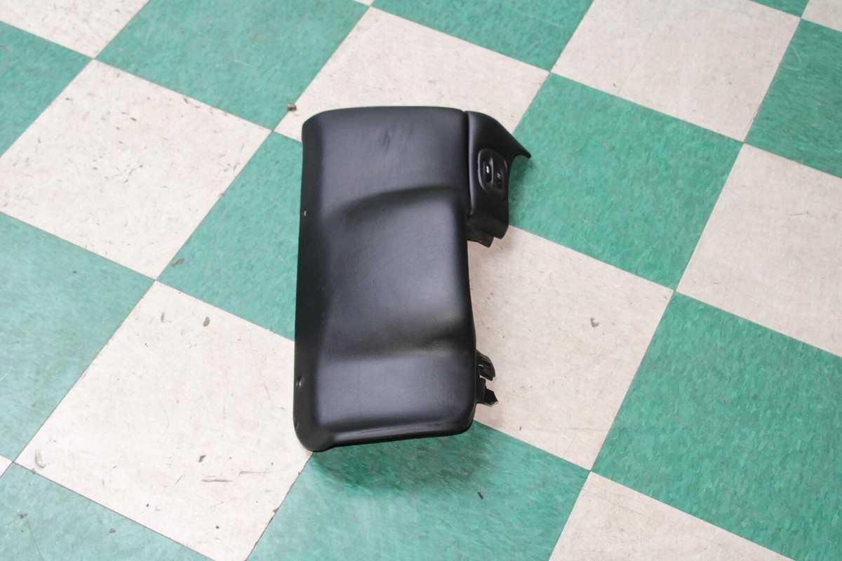 97-04 C5 Corvette *DMG* Driver Lower Dash Knee Bolster Trim 97-04 C5 Corvette *DMG* Driver Lower Dash Knee Bolster Trim