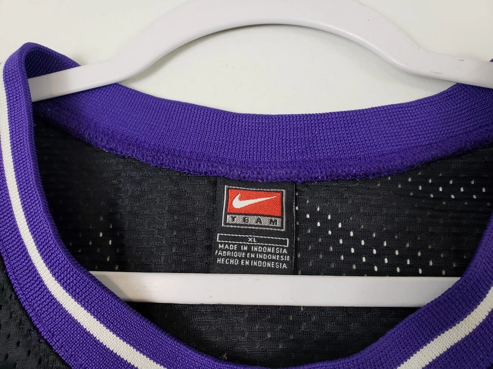 (M5) Camiseta deportiva vintage Nike Sacramento Kings Chris Webber #4 juvenil XL negra NBA Foto 4 de 4