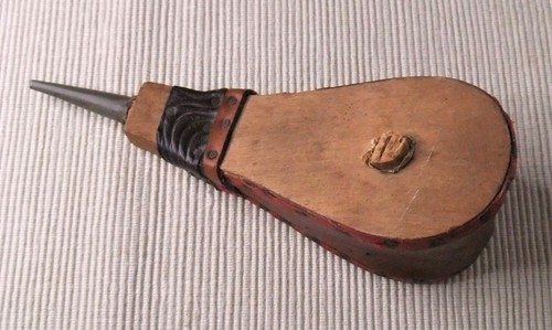 Ancien Petit Soufflet D'ateleir De Bijoux Ou D'horloger Cuir Ancien Petit Soufflet D'ateleir De Bijoux Ou D'horloger Cuir