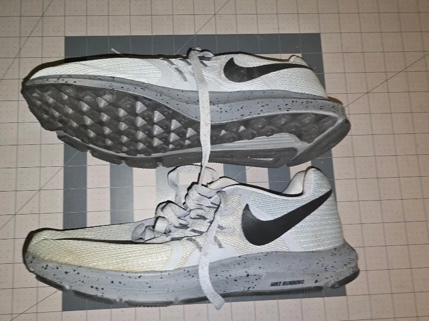 Nike Men's Run Swift SE Athletic Running Shoes Wolf Grey/Black Size 10 M - Used - Image 2 of 4