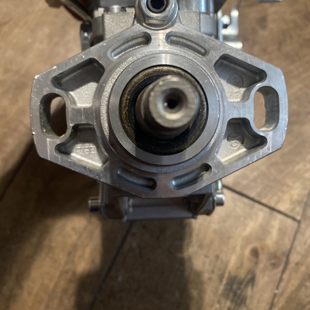 OEM Cummins 490-0495 ZEXEL Doowon Diesel Injection Pump 104940