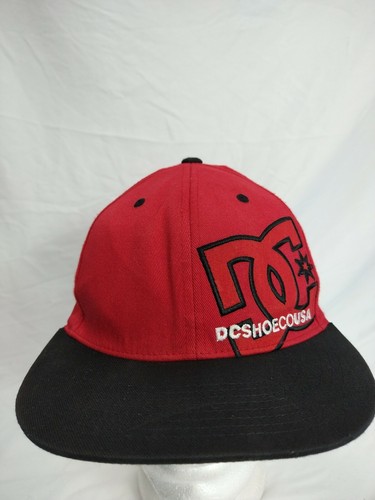 DC Shoe Co. USA Red Black Fitted 