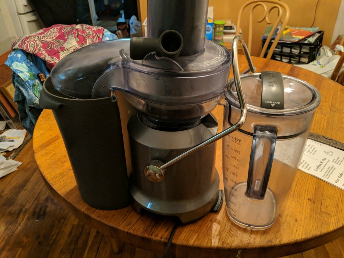 BREVILLE CENTRIFUGAL JUICER,MODEL BJE430SIL Stainless steel