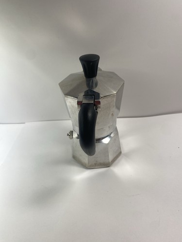 Bialatti MOKA Express - Macchina da caffè espresso 60 ml 2 oz I tazza Italia - Foto 2 di 10