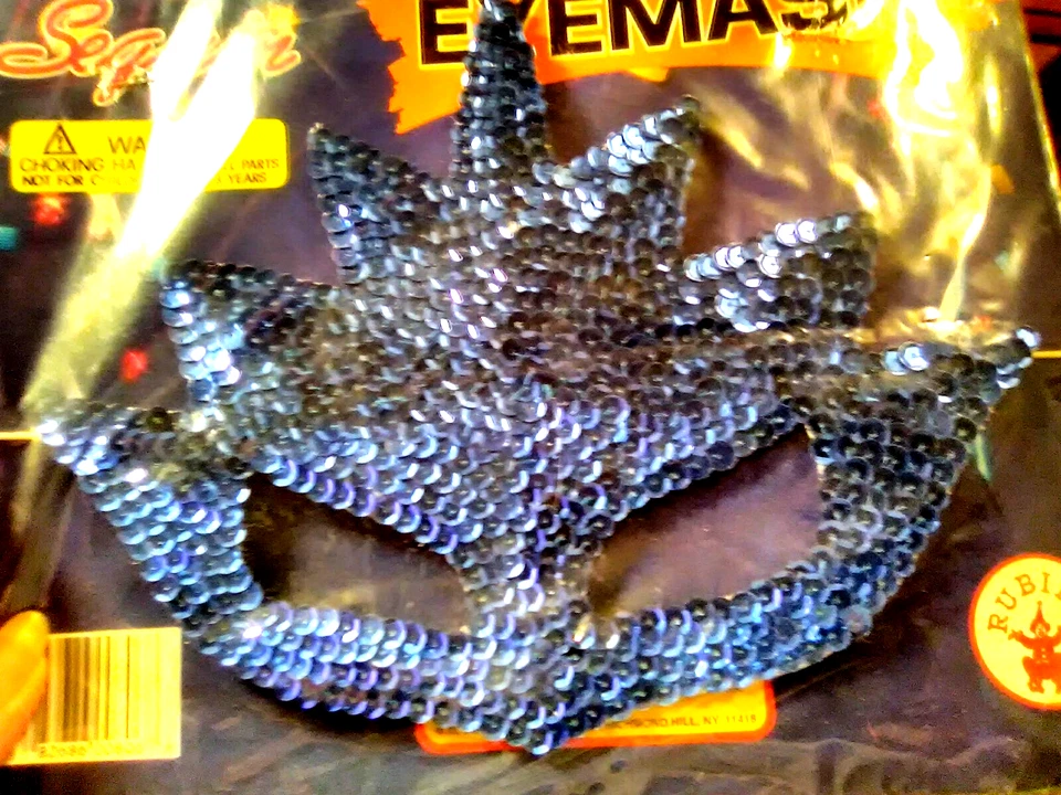 Rubies~Eyemask Sequin In Various Colors - Image 2 of 4