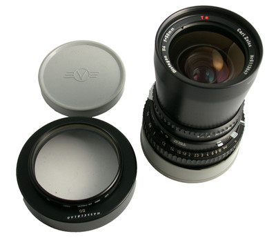 HASSELBLAD C T* Distagon 4/50 50mm F4 F4 Carl Zeiss 500 2000 V-System