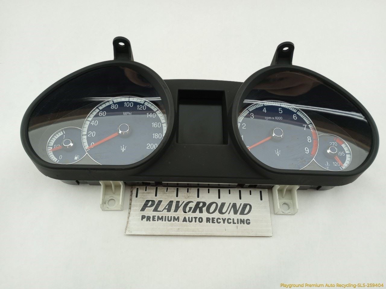 Maserati Quattroporte 2005-2008 Instrument cluster