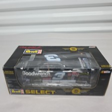 2001 DALE EARNHARDT Goodwrench OREO Nascar Diecast 3 Monte Carlo 1:24 Revel
