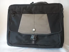 Targus Lg 18" x14" Laptop Briefcase Dome Protection System Model# CPT401D-10