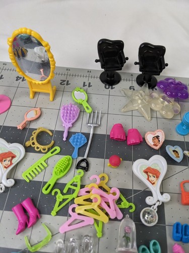 Disney Princess Polly Pocket Replacement Accessories Lot - Picture 4 of 9