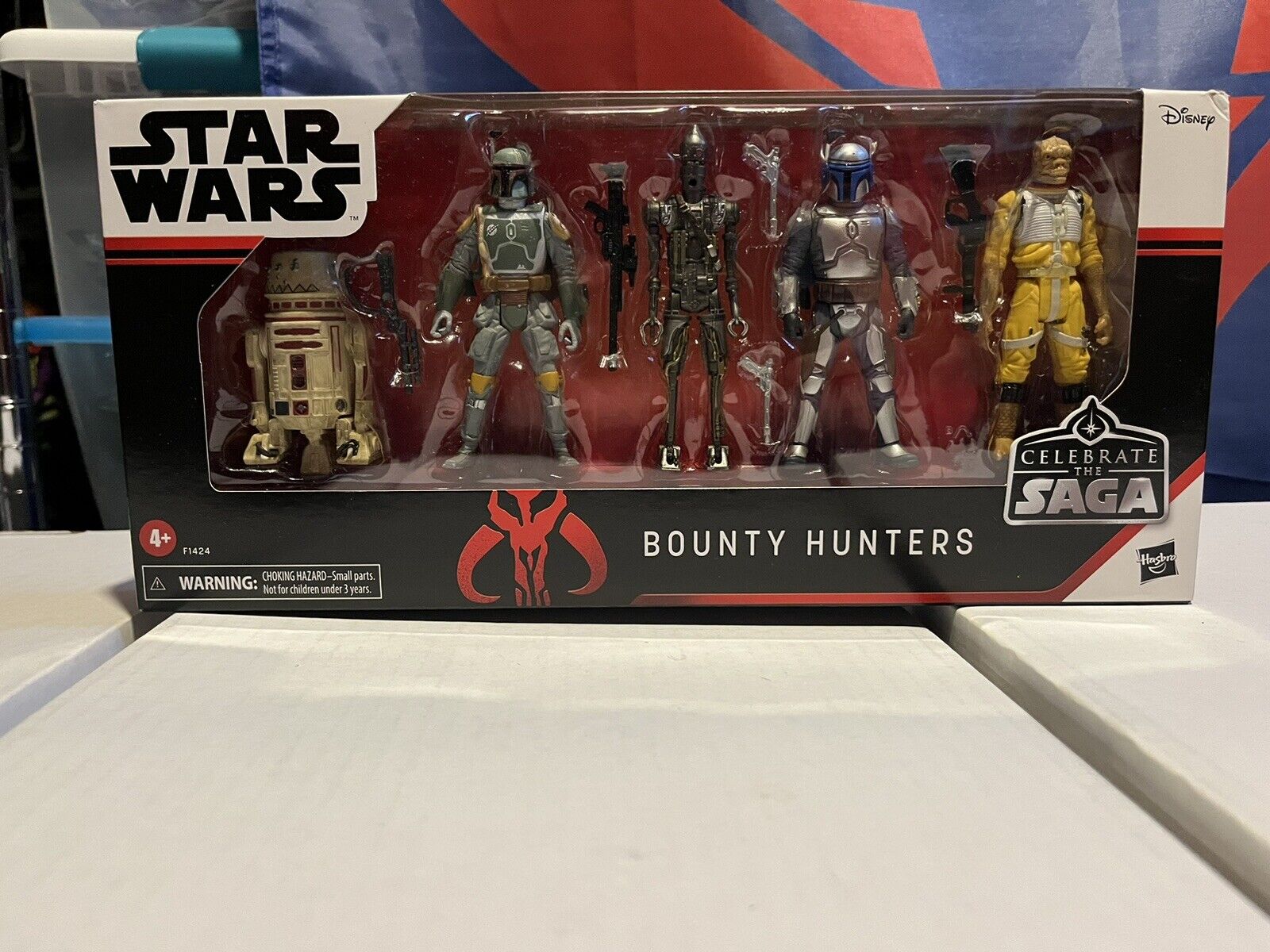 Star Wars Bounty Hunters Celebrate The Saga 3.75 Inch Action Figure Box Not Mint