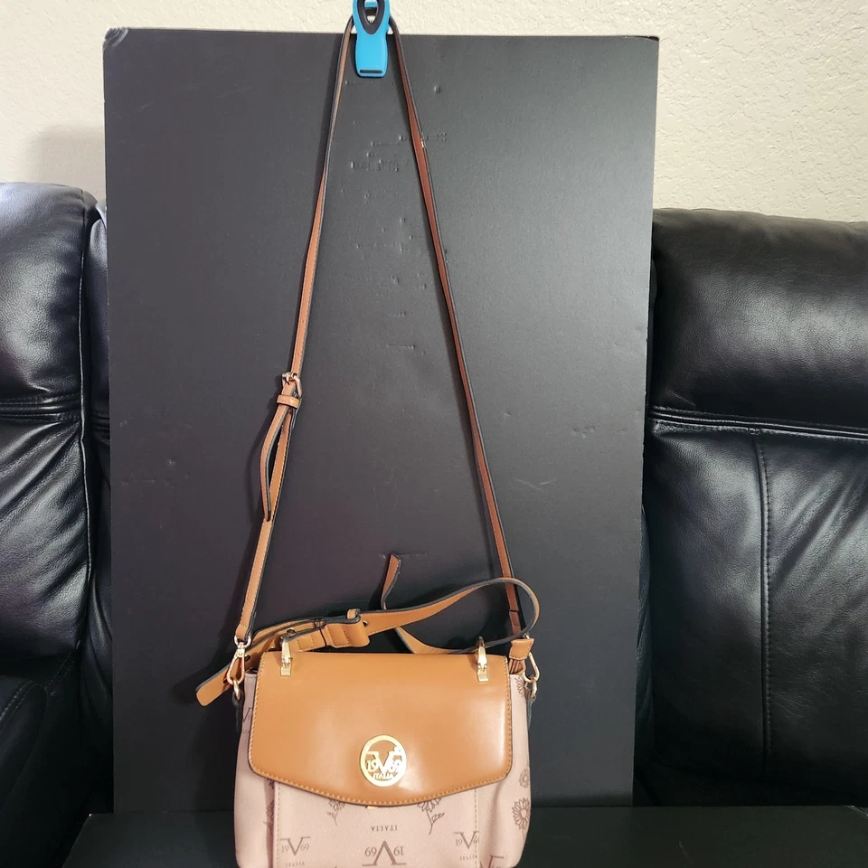 Vintage Versace 19v69 Italia Satchel Crossbody Bag with Detachable Strap - Image 4 of 4