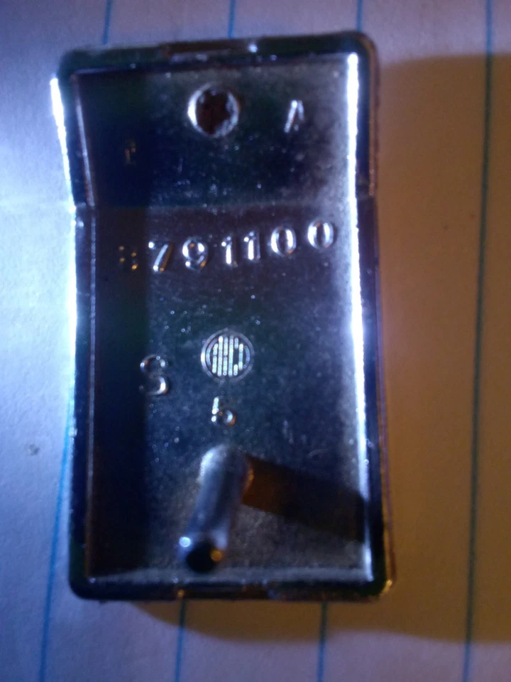 GM 1971 Buick Riviera Tirador de Puerta Correa Cubierta de Extremo Cromo Cepillado 8791100 Foto 4 de 4