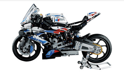 LEGO Technic 42130 BMW M 1000 RR Neu/OVP