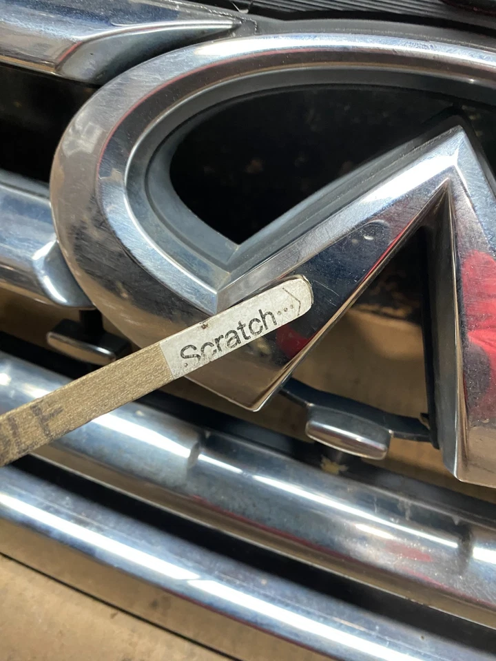 Хромированная передняя верхняя решетка радиатора для Infiniti QX56 2008–2010 годов от оригинального производителя U6379 DG - Изображение 4 из 4