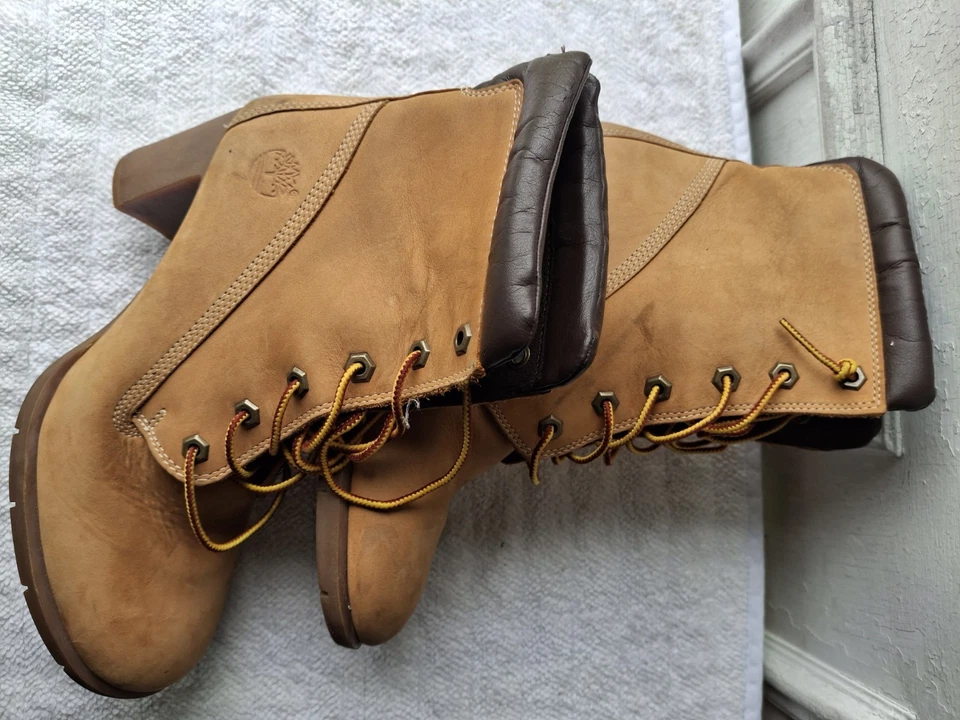 Timberland Botín Tacón Alto Con Cordones Tostado 9 M 3 pulgadas Tacón Borde Defecto Foto 4 de 4