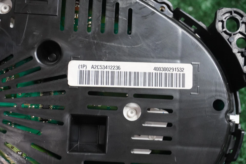 GMC Terrain 2012 velocímetro calibre grupo fabricante de equipos originales 120 k millas 20907584 Foto 3 de 4