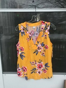 old navy yellow floral top