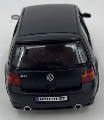 VW Volkswagen Golf Rabbit 4 R32 Black Diecast Model Car 37290