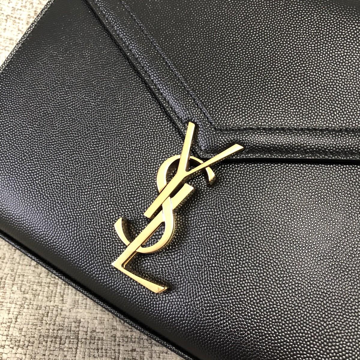 その他 Saint Laurent FW25 FLEECE CASSANDRA (823184Y36SW 1000) NWT SAINT LAURENT YSL BLACK CASSANDRA MEDIUM TOP HANDLE BAG